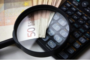 從中國寄快遞到英國要多少錢?