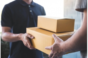 為什么個人發貨會比國際快遞代理商發貨貴